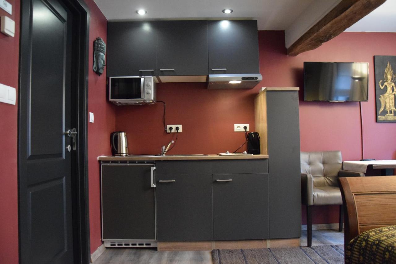 Studio Frodo En Zazou Maaseik Exterior photo
